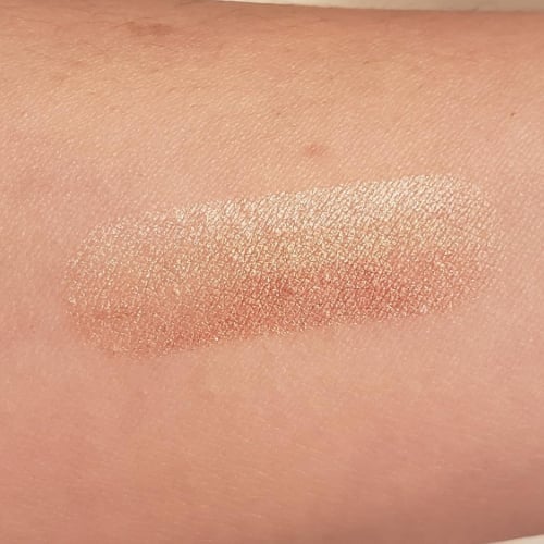Eyeshadow color swatch
