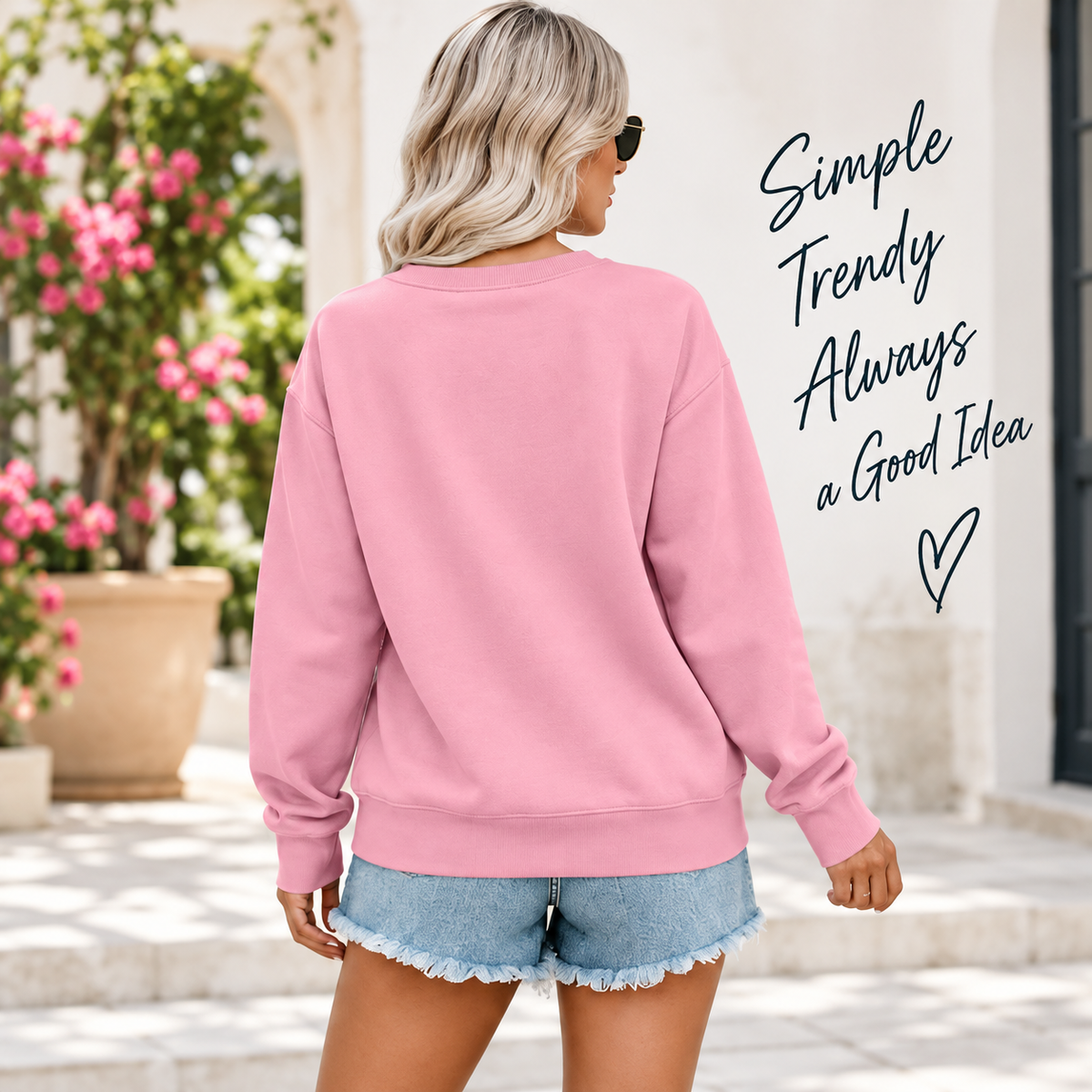 Women's Oversized Crewneck Sweatshirt with Kangaroo Pocket
